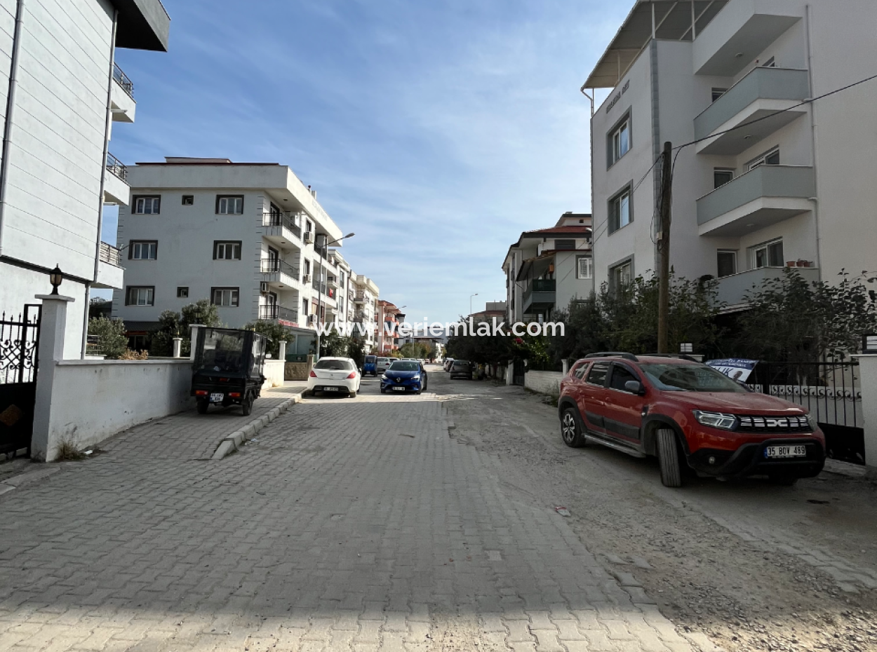 Seferihisar Çolakibrahim Bey Mahallesi – Stadyum Yakınında 2+1 Sıfır Daire