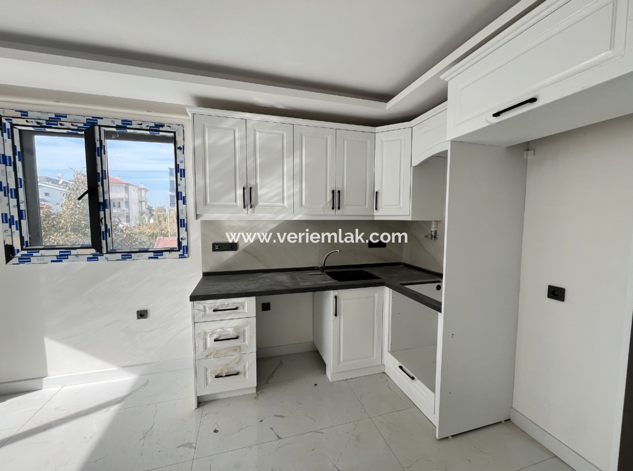 Seferihisar Çolakibrahim Bey Mahallesi – Stadyum Yakınında 2+1 Sıfır Daire