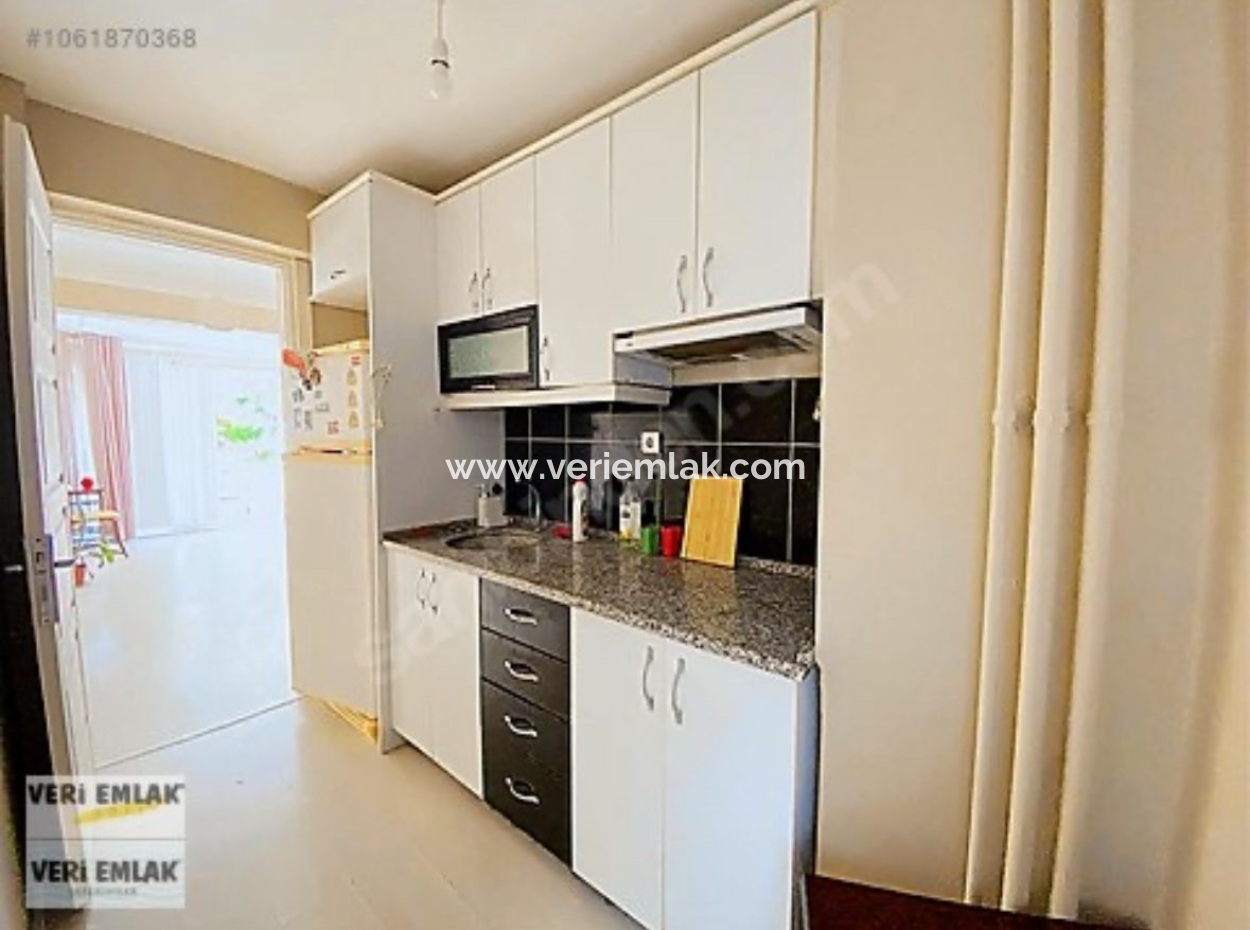 Alsancak Cami Yakını 1.Kat 2+1 Asansörlü Klimalı Kiralık Daire!