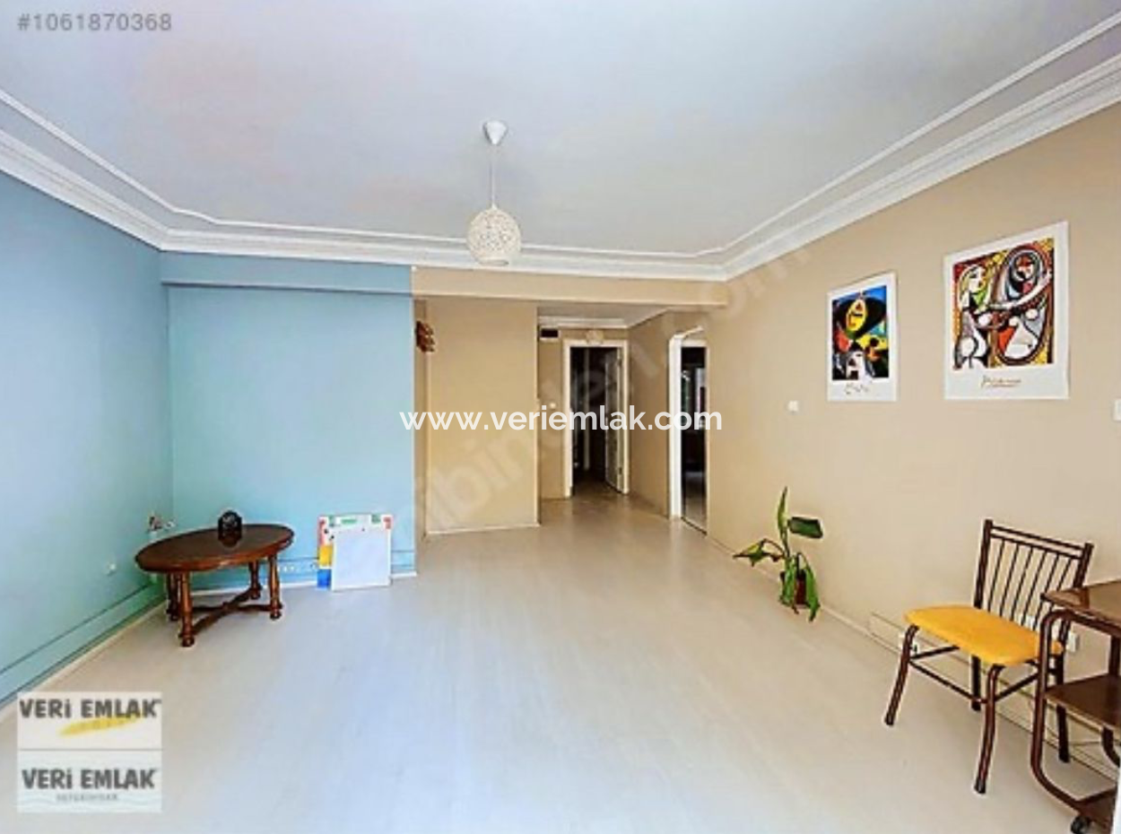 Alsancak Cami Yakını 1.Kat 2+1 Asansörlü Klimalı Kiralık Daire!