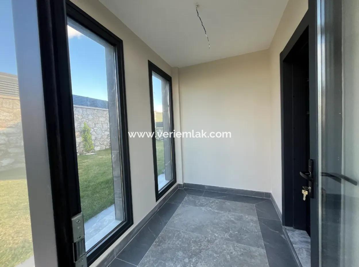 Seferihisar Bahçeşehir – Özel Yaşam Konseptli Lüks Villa