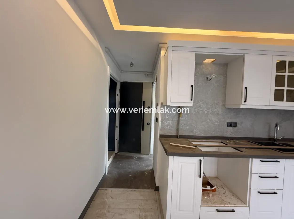 Seferihisar Camikebir – Gözsüzler Bölgesinde 1+1 Bahçe Kullanımlı Sıfır Satılık Daire