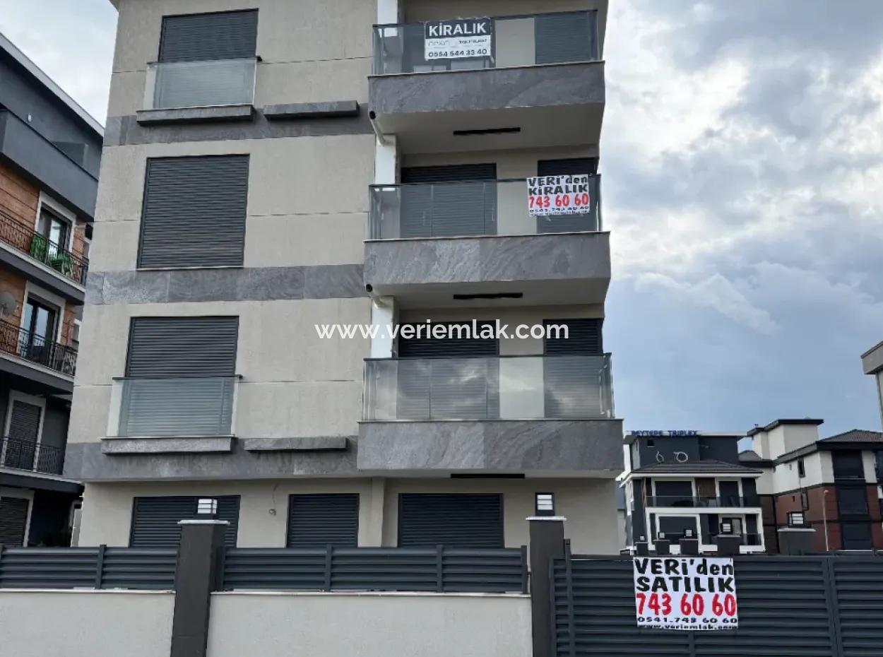 Seferihisar Camikebir – Gözsüzler Bölgesinde 2+1 Sıfır Satılık Daire