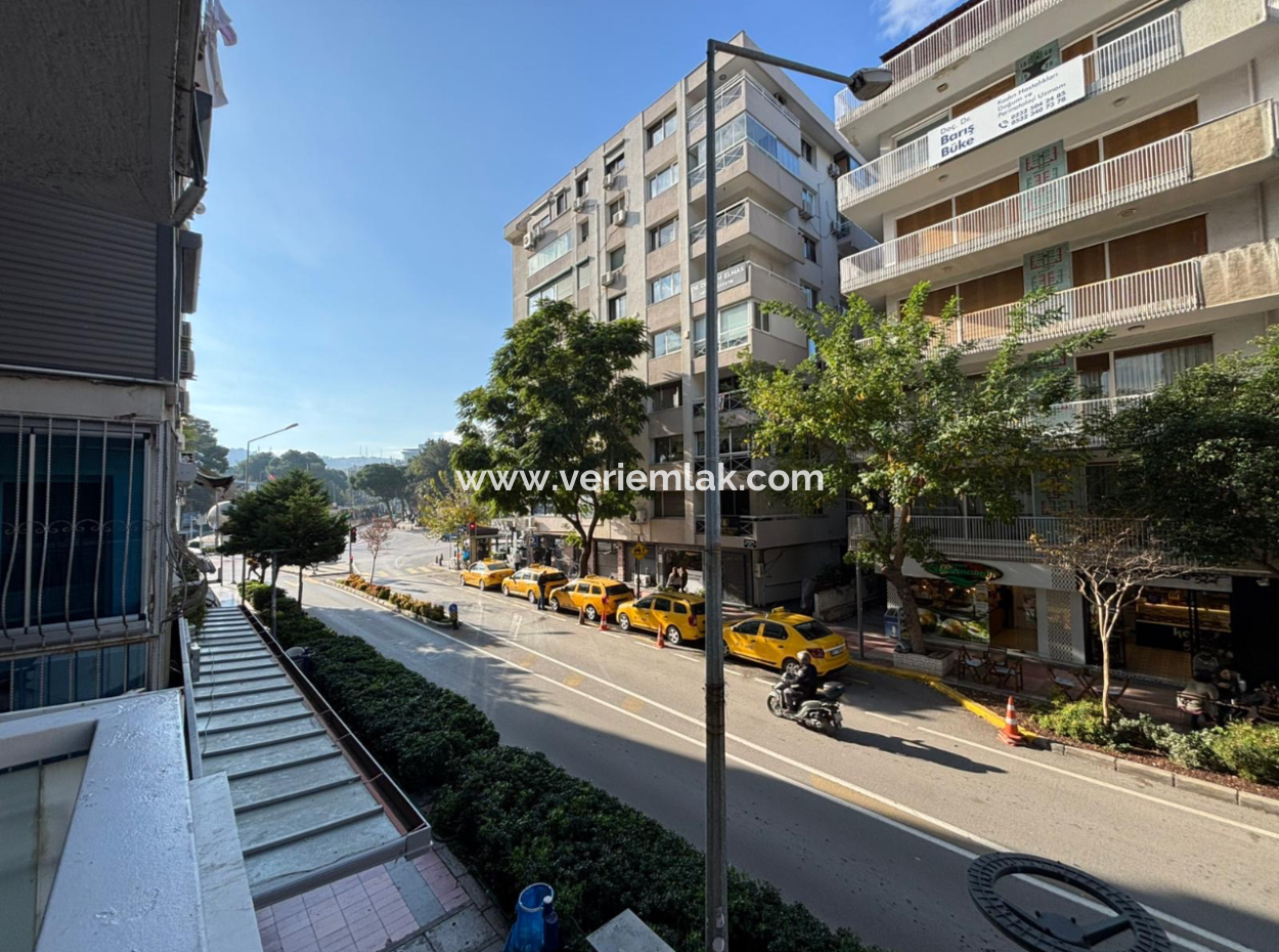 Alsancak Plevne Bul. 1.Kat 3+1 Diş Doktoruna Kiralık Eşyalı Muayene!