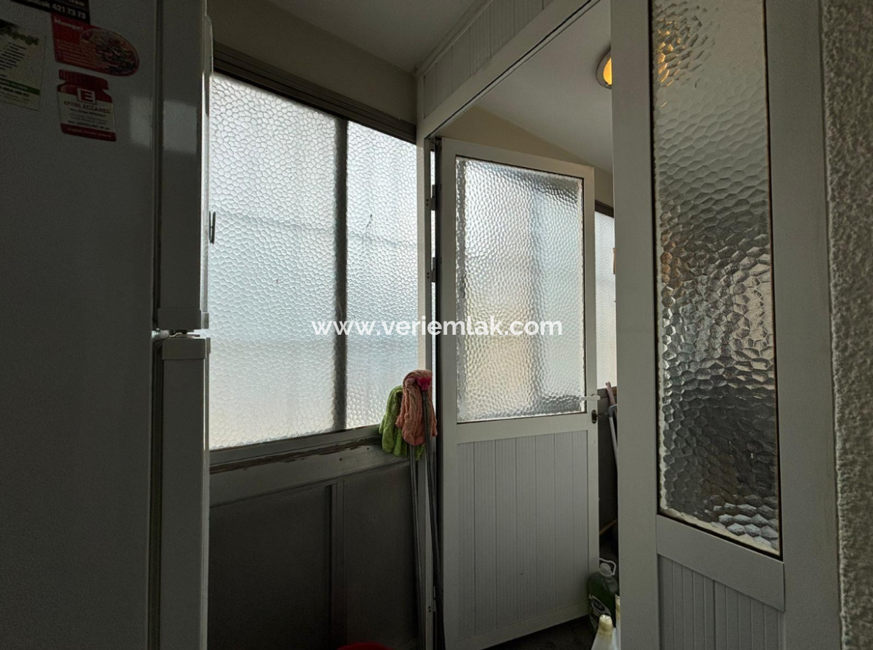 Alsancak Plevne Bul. 1.Kat 3+1 Diş Doktoruna Kiralık Eşyalı Muayene!