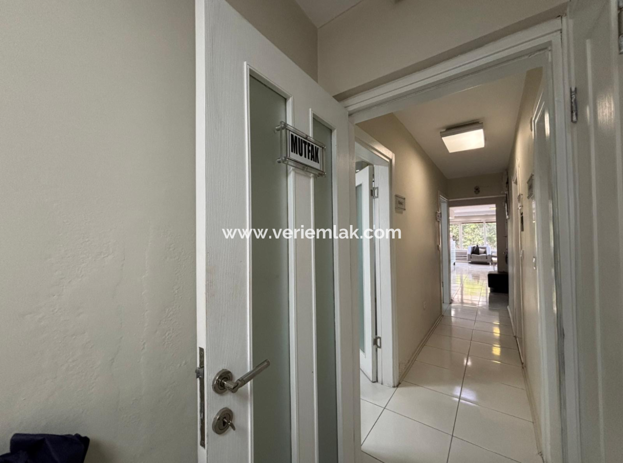 Alsancak Plevne Bul. 1.Kat 3+1 Diş Doktoruna Kiralık Eşyalı Muayene!