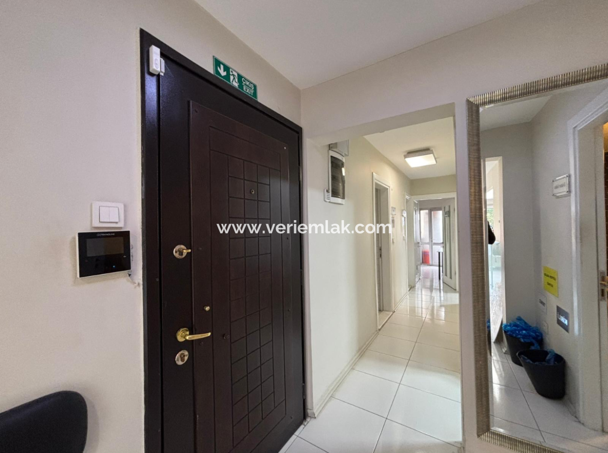 Alsancak Plevne Bul. 1.Kat 3+1 Diş Doktoruna Kiralık Eşyalı Muayene!