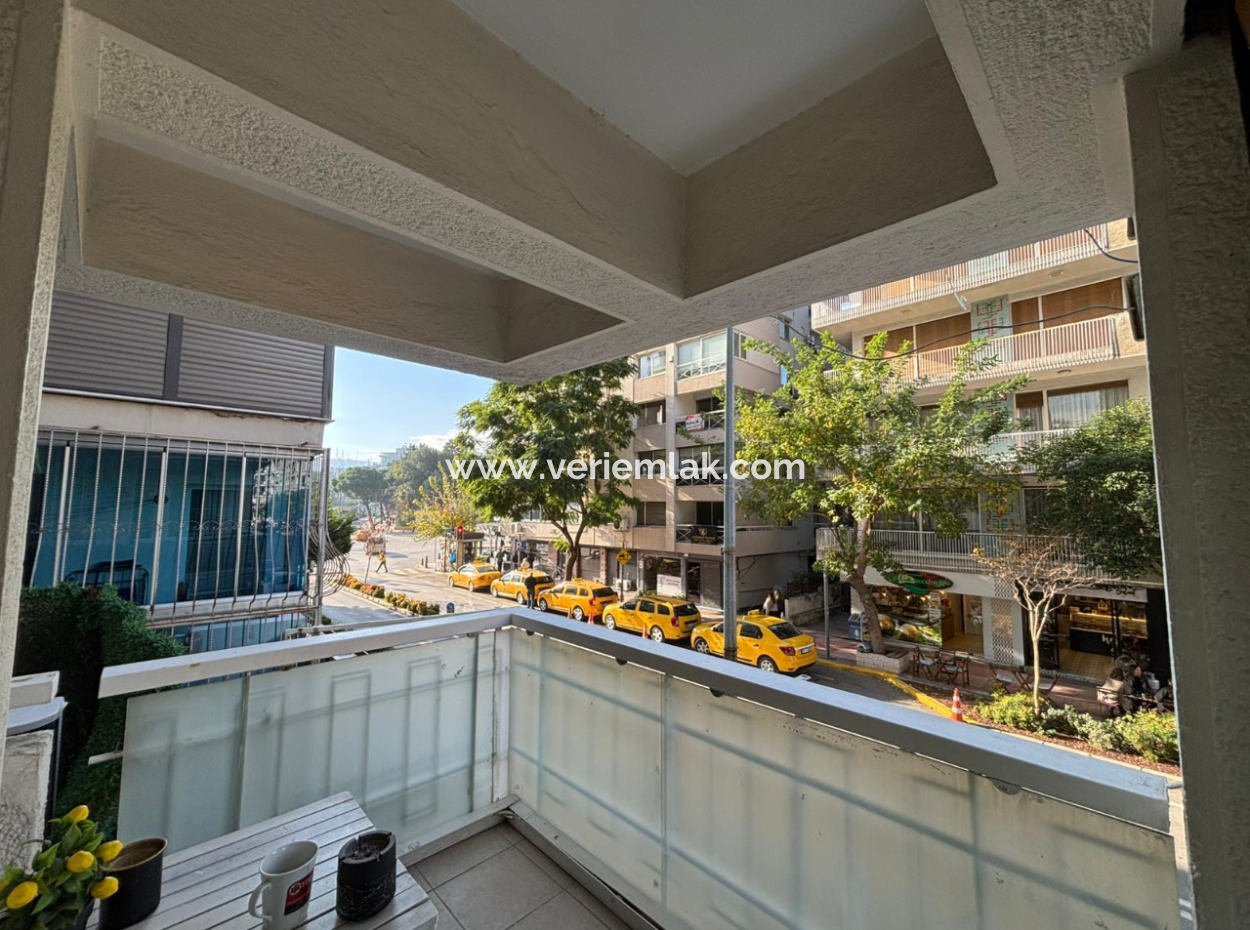 Alsancak Plevne Bul. 1.Kat 3+1 Diş Doktoruna Kiralık Eşyalı Muayene!