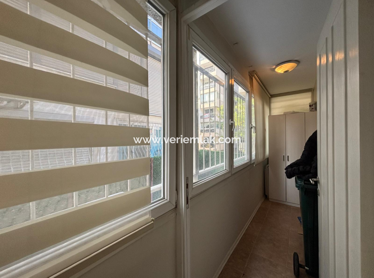 Alsancak Plevne Bul. 1.Kat 3+1 Diş Doktoruna Kiralık Eşyalı Muayene!