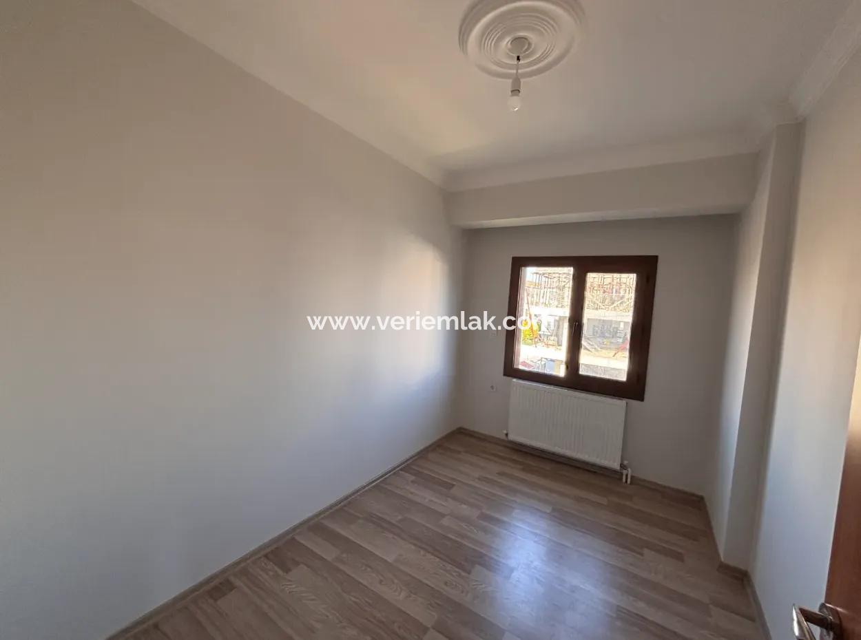 Seferihisar Camikebir’de 3+1 Ferah Daire