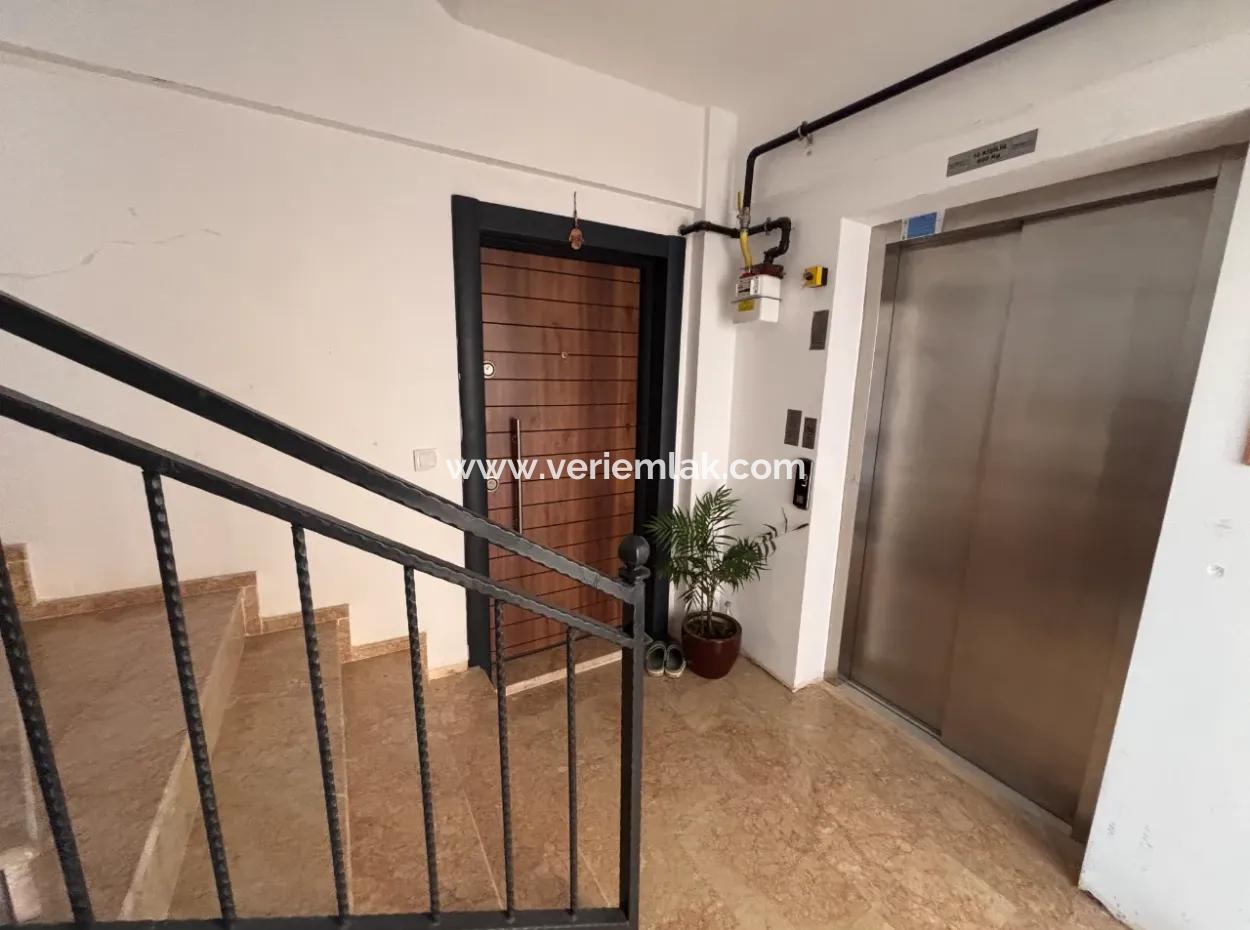 Seferihisar Camikebir’de 3+1 Ferah Daire