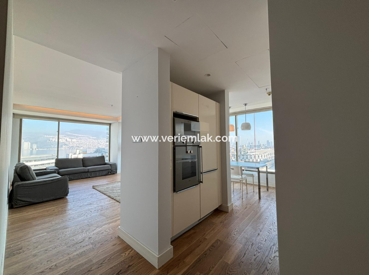 Alsancak Otoparklı Port Rezidansta 2+1 Eşyalı Kiralık Daire!