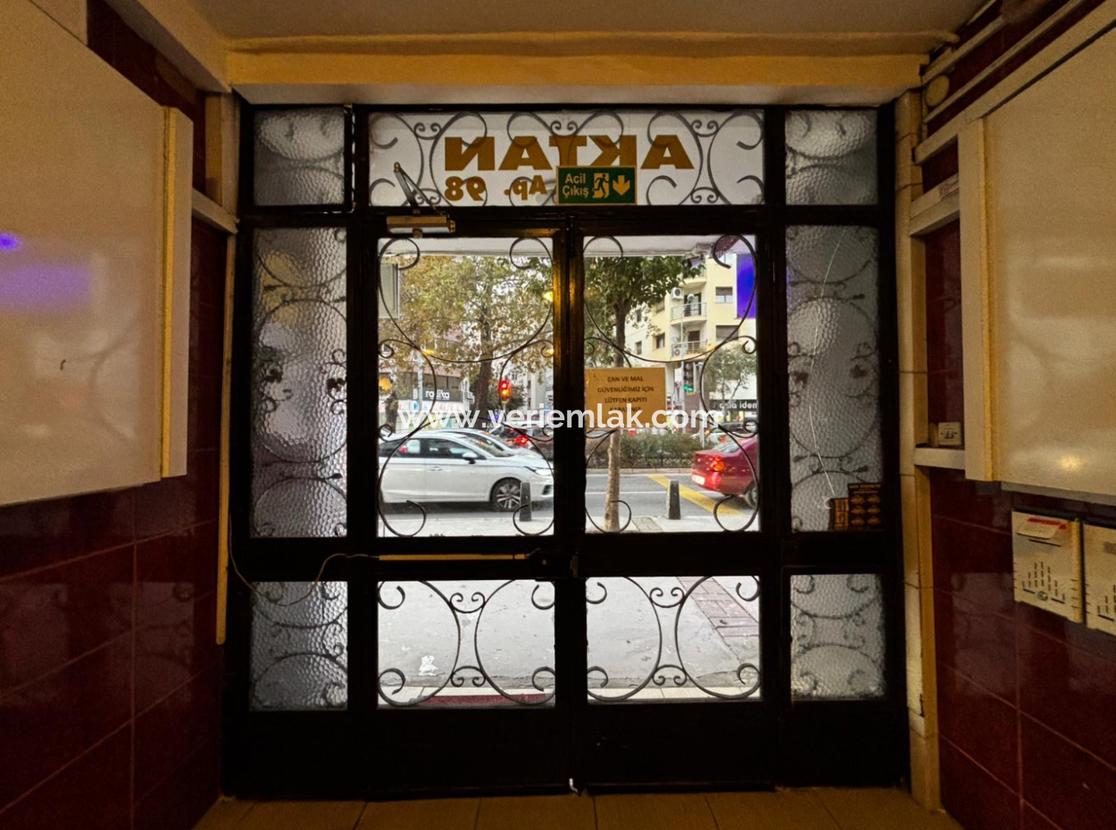 Alsancak Şair Eşrefte 1.Kat 3+1 Yenilenmiş Kiralık İş Yeri / Daire!