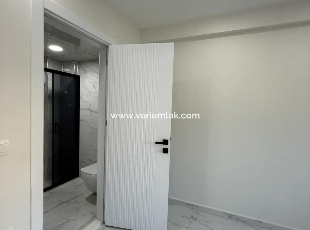 Seferihisar Camikebir’de Sıfır 2+1 Daireler