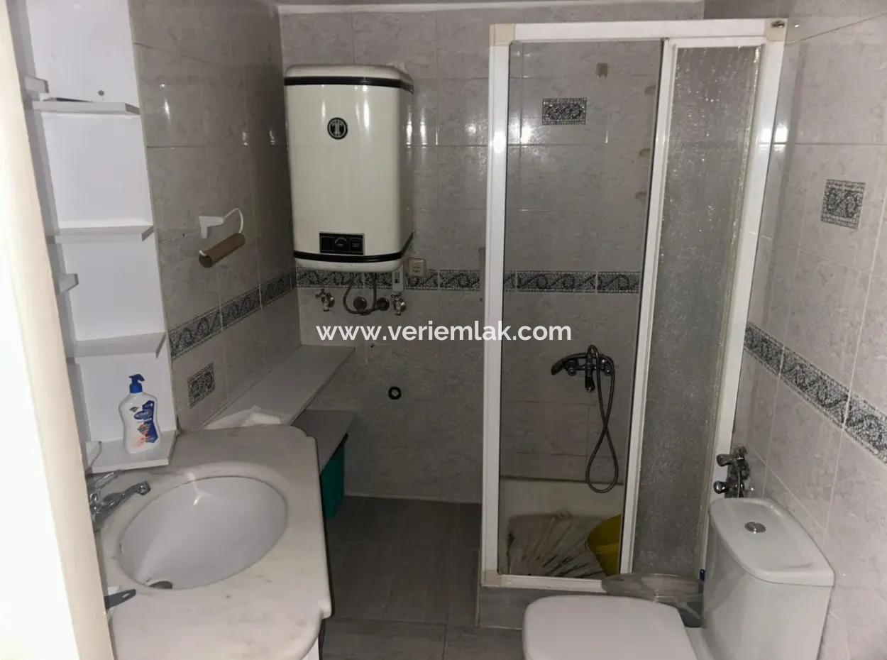 Alsancak Devlet Hastanesi Karşısı  Işyerine Uygun 160 M² 5+1 Kiralık Ofis