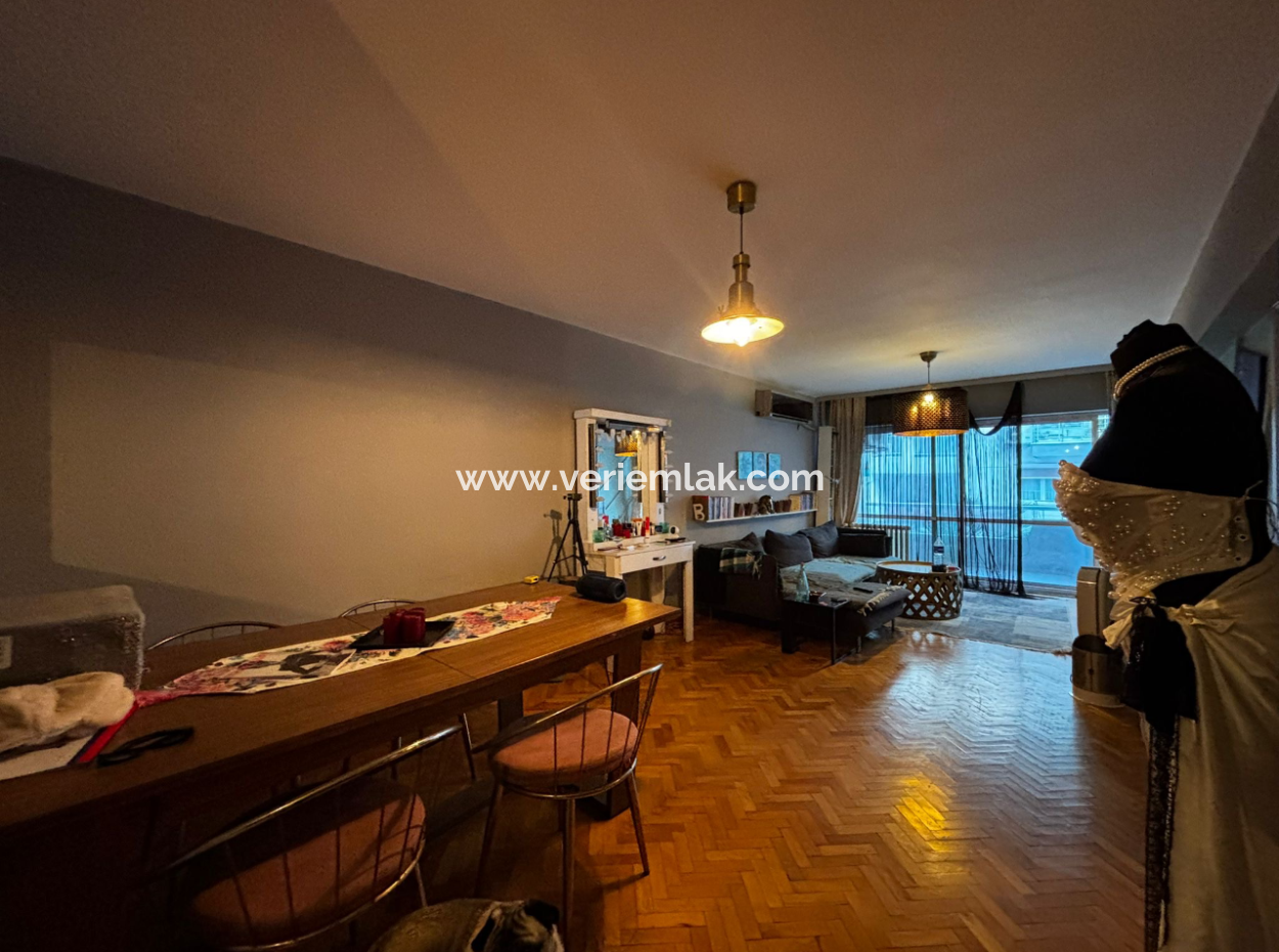 Alsancak Otoparklı Talatpaşa Yakını 3+1 2.Kat Kiralık Daire!