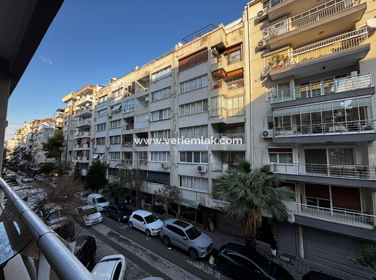 Alsancak Otoparklı Talatpaşa Yakını 3+1 2.Kat Kiralık Daire!