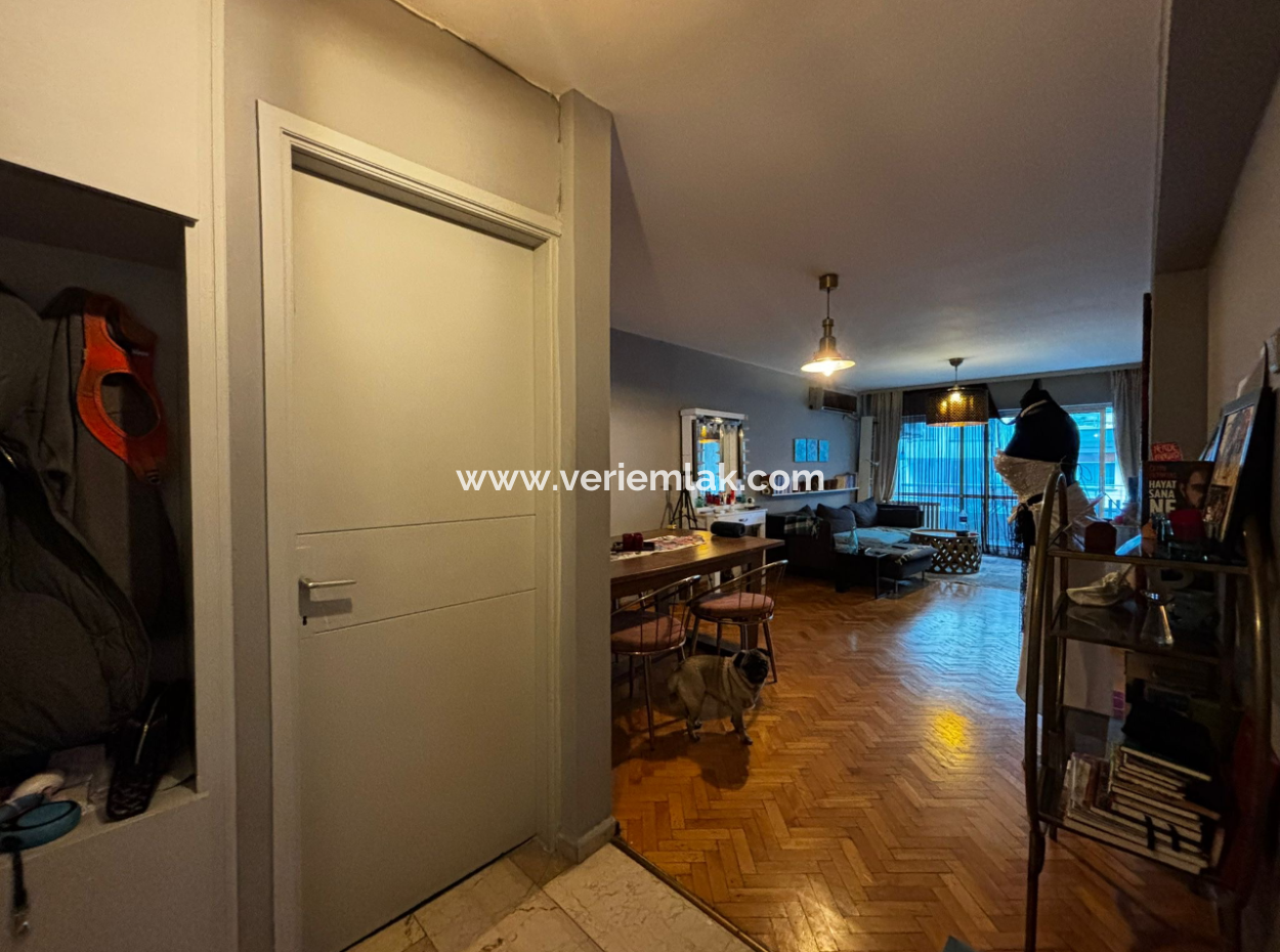 Alsancak Otoparklı Talatpaşa Yakını 3+1 2.Kat Kiralık Daire!