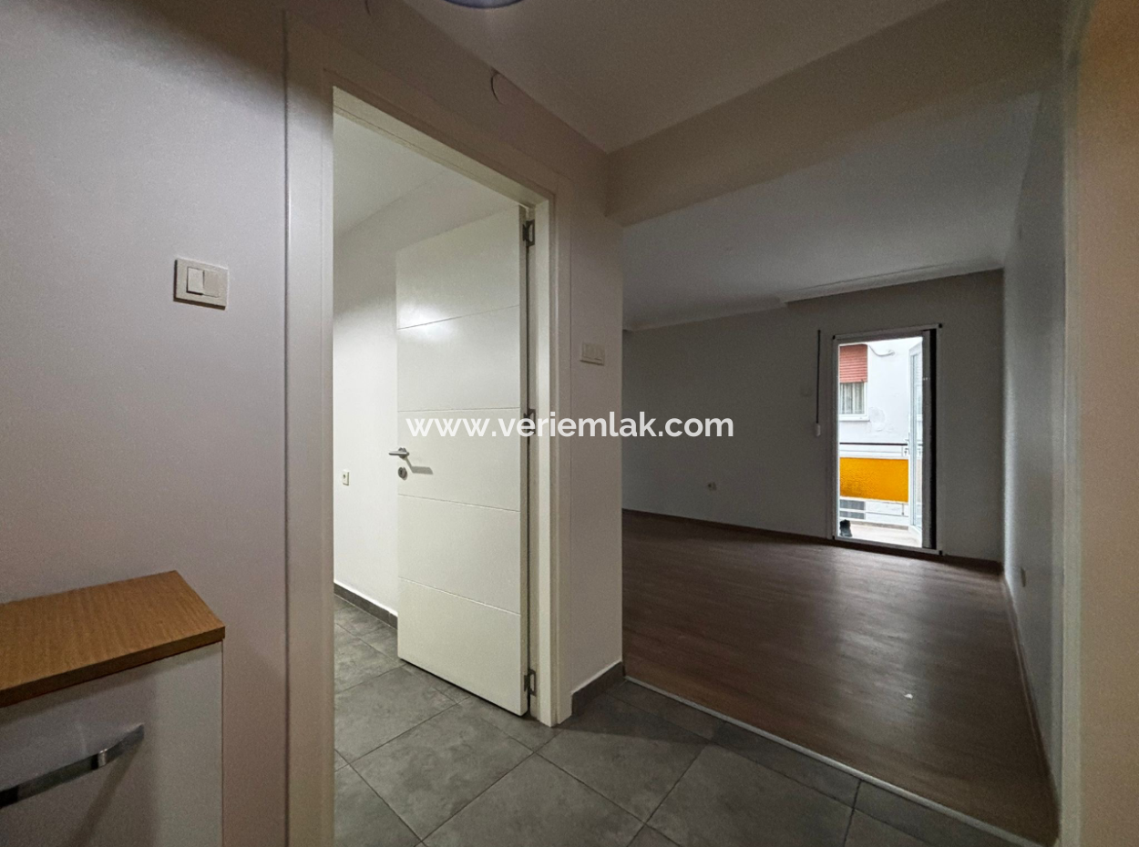Alsancak Fuar Yakını 2+1 1.Kat Kombili Masrafsız Kiralık Daire!