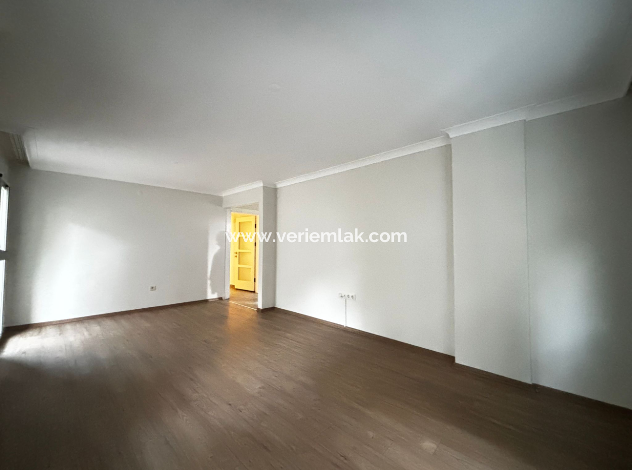 Alsancak Fuar Yakını 2+1 1.Kat Kombili Masrafsız Kiralık Daire!