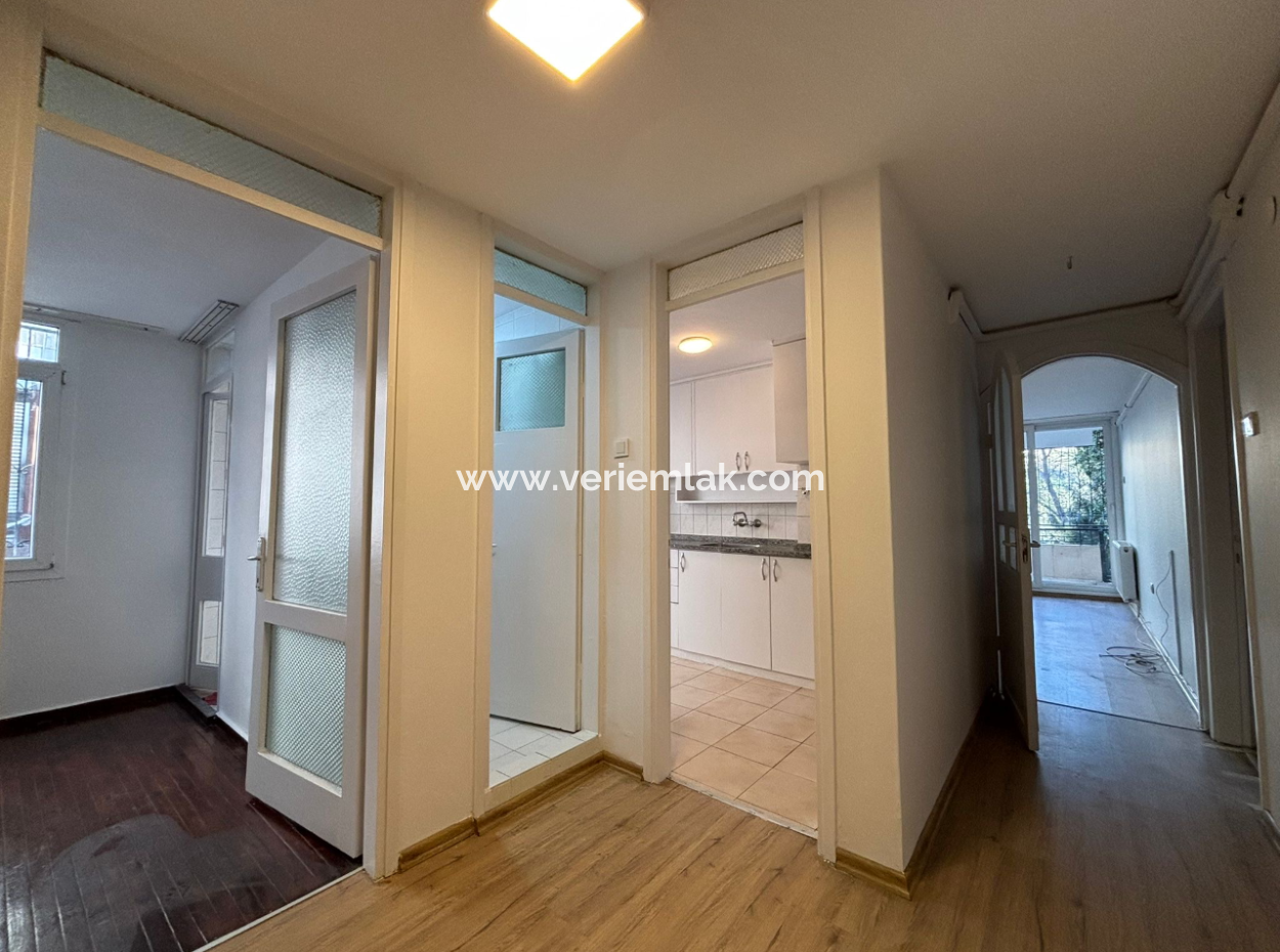 Alsancak Özel Sağlık Yakını 3+1 Kombili Kiralık Daire!