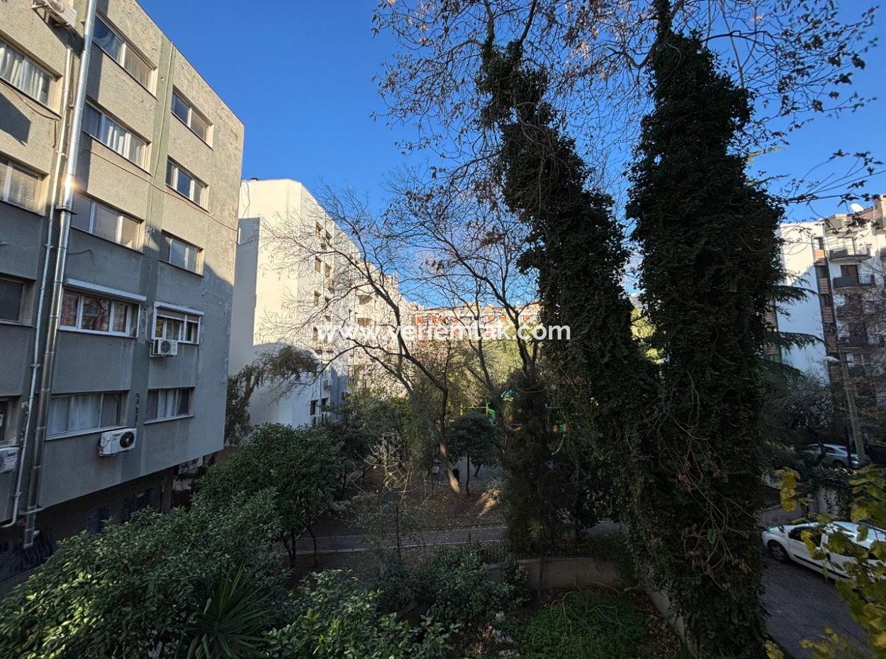 Alsancak Özel Sağlık Yakını 3+1 Kombili Kiralık Daire!