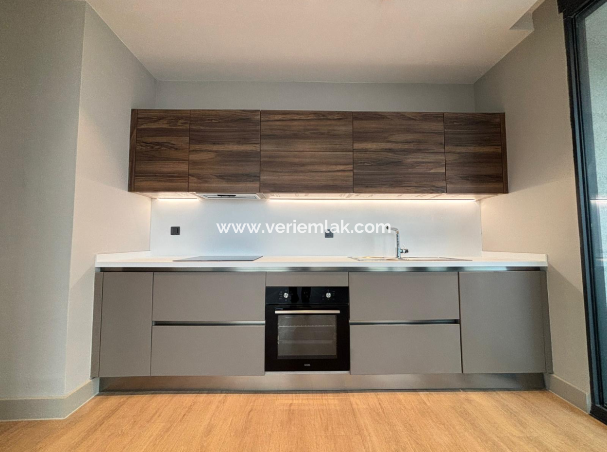 Alsancak Evora Projesi 2+1 15.Kat Deniz Manzaralı Kiralık Daire!