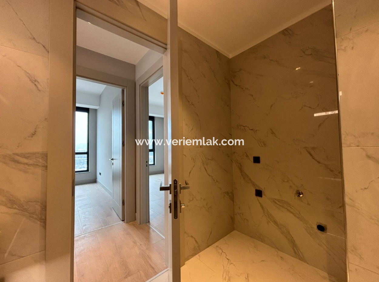 Alsancak Evora Projesi 2+1 15.Kat Deniz Manzaralı Kiralık Daire!