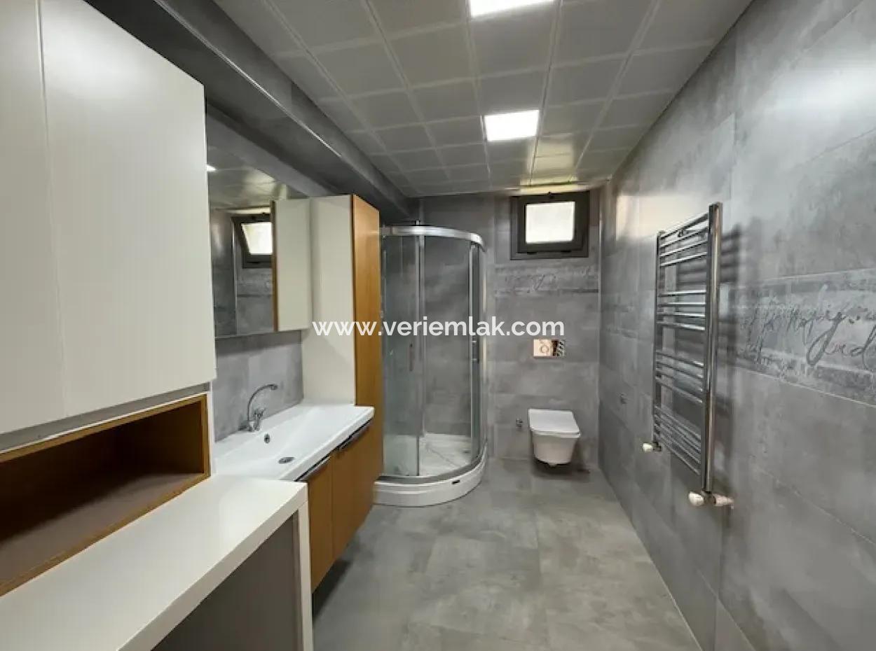 Seferihisar Camikebir'de Kiralık 3+1 Özel Ve Lüks Daire