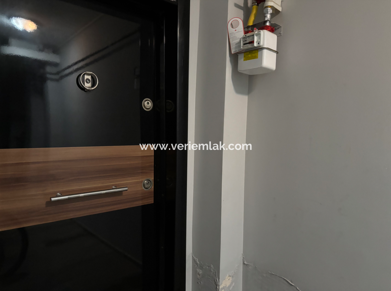 Seferihisar Hıdırlık Mahallesi Bahçe Nizamlı Doğalgazlı  Kiralık 3+1 Daire