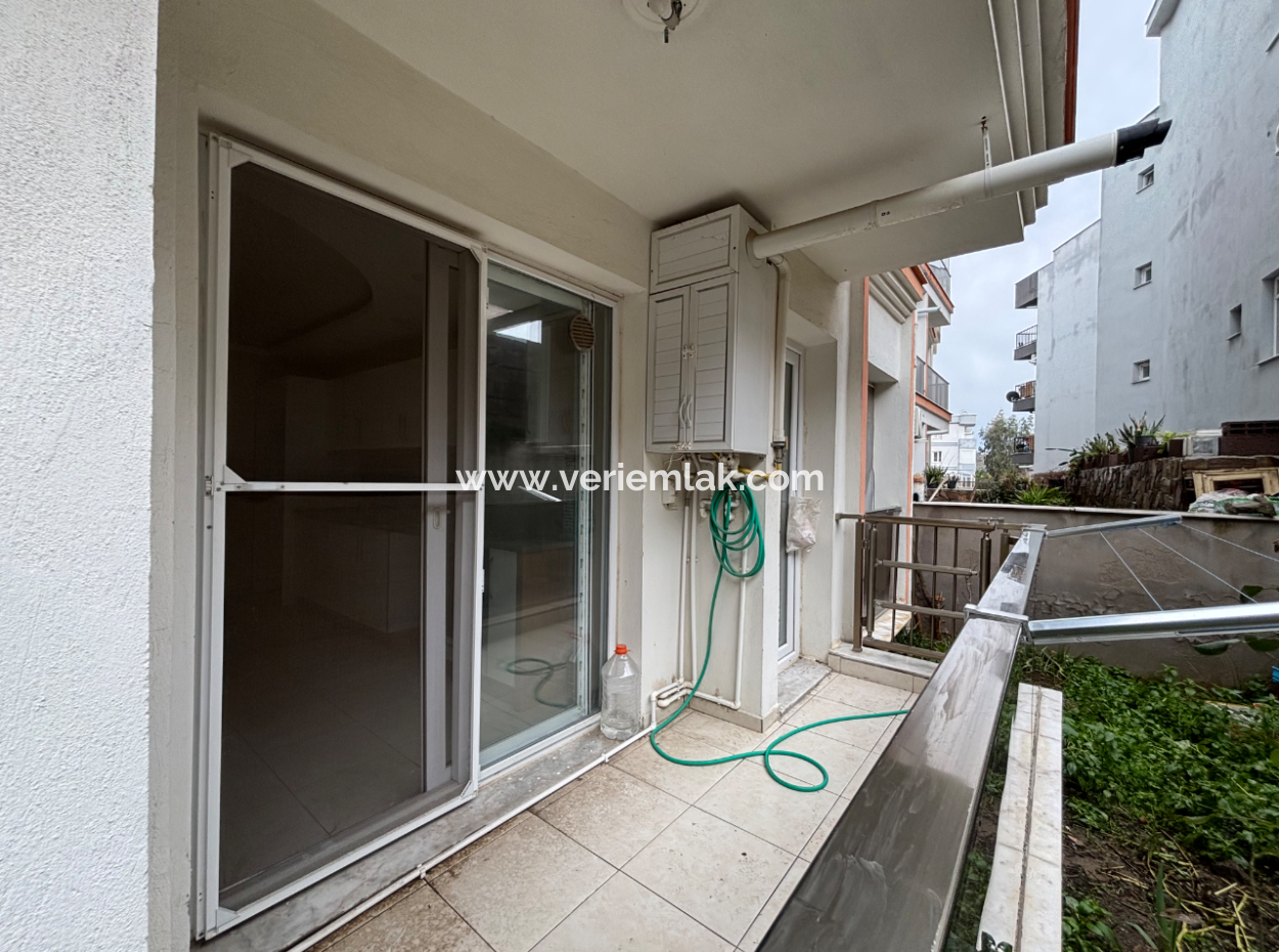 Seferihisar Hıdırlık Mahallesi Bahçe Nizamlı Doğalgazlı  Kiralık 3+1 Daire