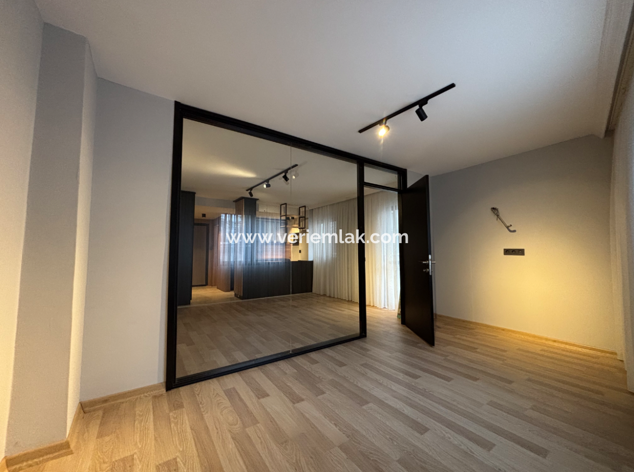 Alsancak Kültür Park Mahallesi Otoparklı 1+1 Masrafsız Satılık Daire!