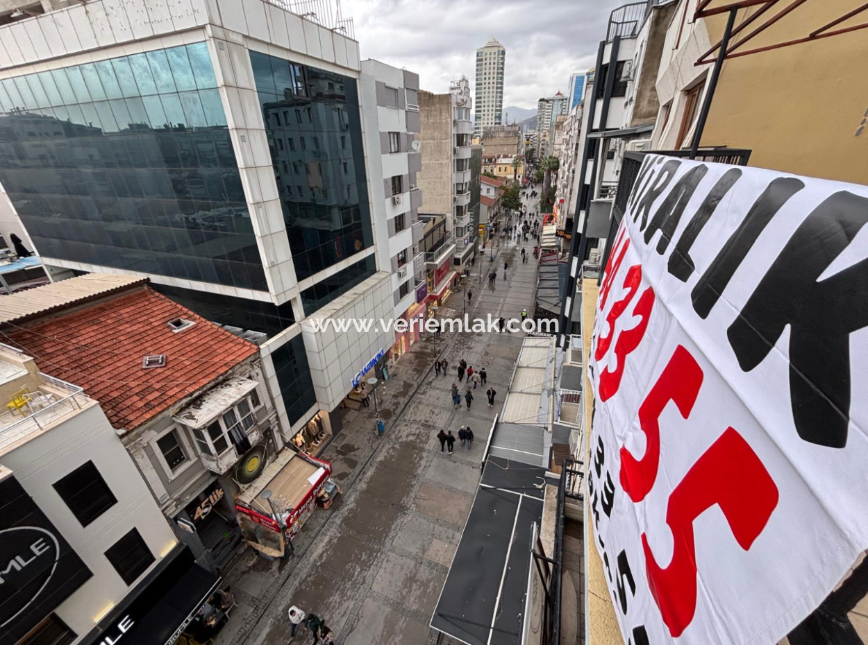 Alsancak Kıbrıs Şehitleri 3+1 Teraslı 1.Kat Teraslı Kiralık İş Yeri / Ofis