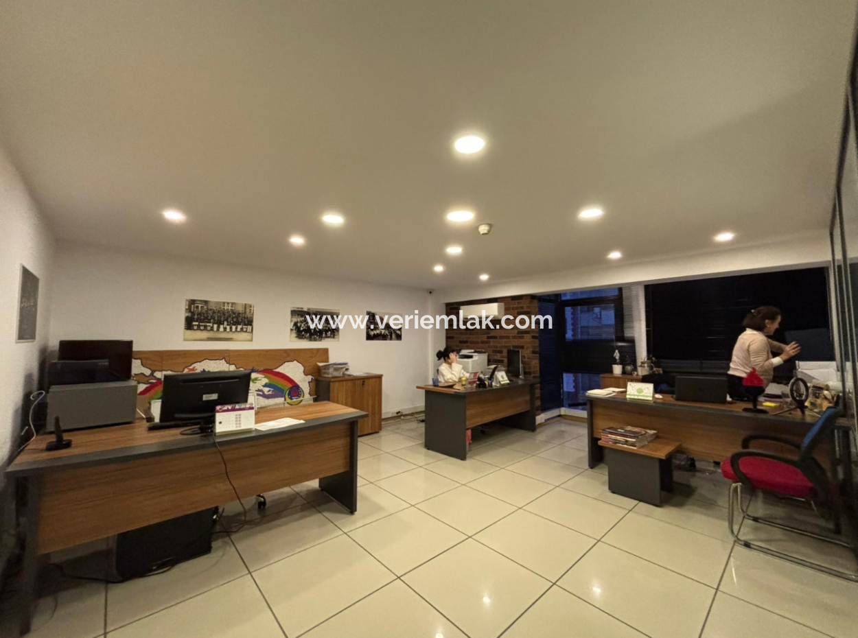 Alsancak Kıbrıs Şehitleri Tam Kat 225M2 4.Kat Kiralık İş Yeri