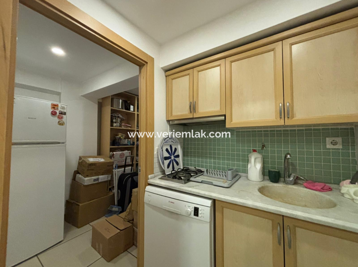 Alsancak Kıbrıs Şehitleri Tam Kat 225M2 4.Kat Kiralık İş Yeri