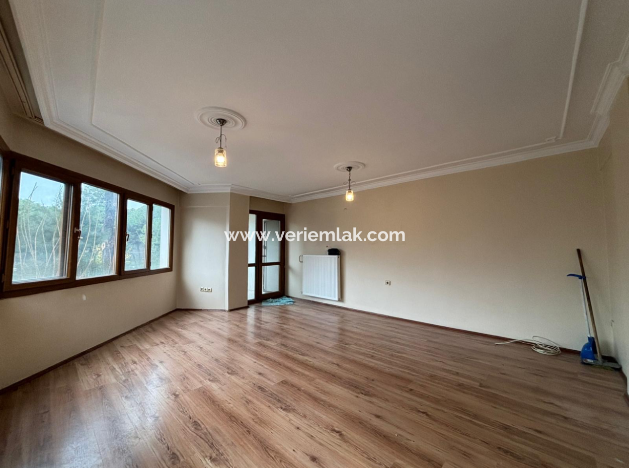 Alsancak Fuar Manzaralı Köşe 3+1 1. Kat Bakımlı Kiralık Daire!