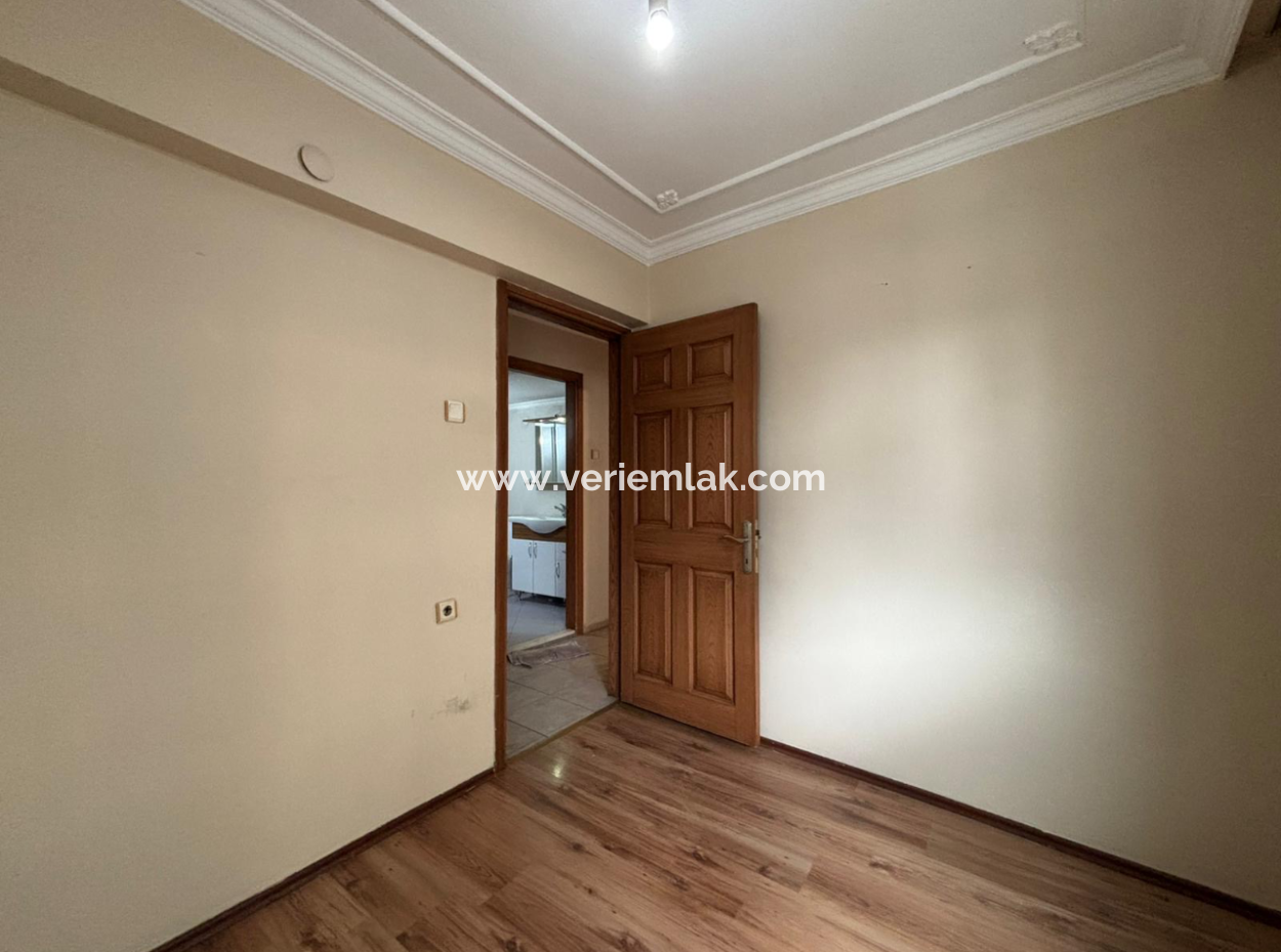 Alsancak Fuar Manzaralı Köşe 3+1 1. Kat Bakımlı Kiralık Daire!