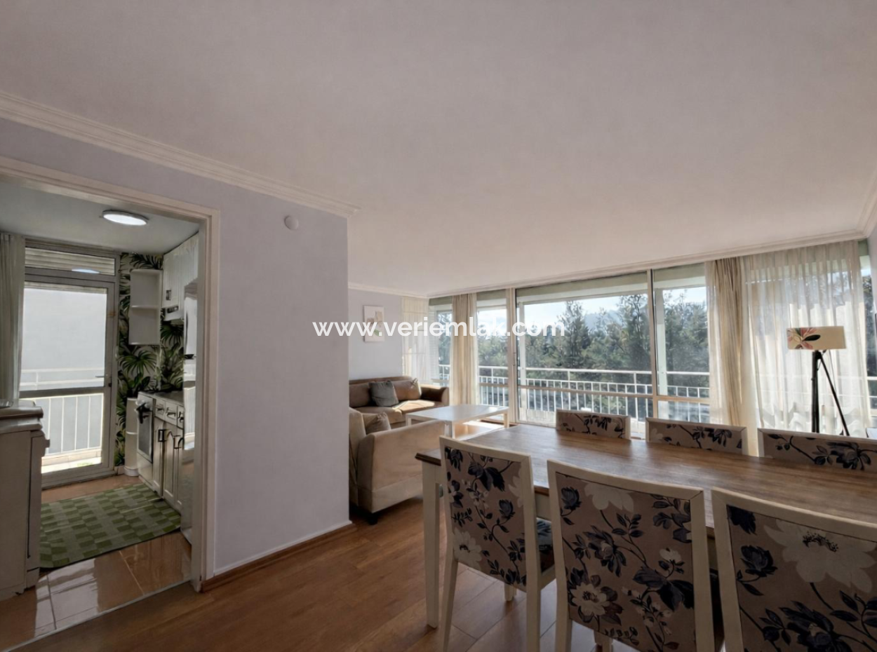 Alsancak Fuar Manzaralı Kilerli 3+1 Eşyalı 5.Kat Ferah Kiralık Daire!