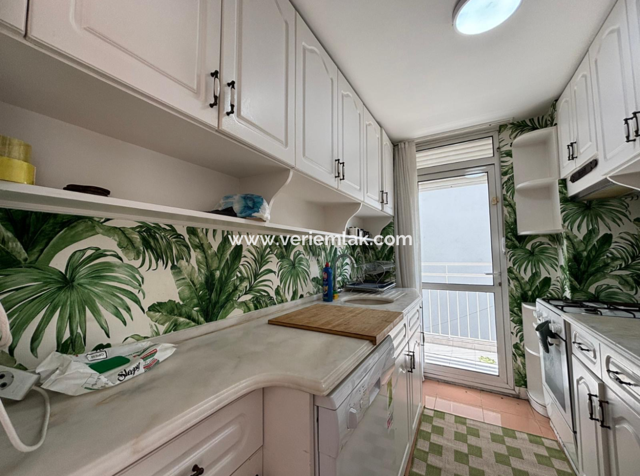 Alsancak Fuar Manzaralı Kilerli 3+1 Eşyalı 5.Kat Ferah Kiralık Daire!