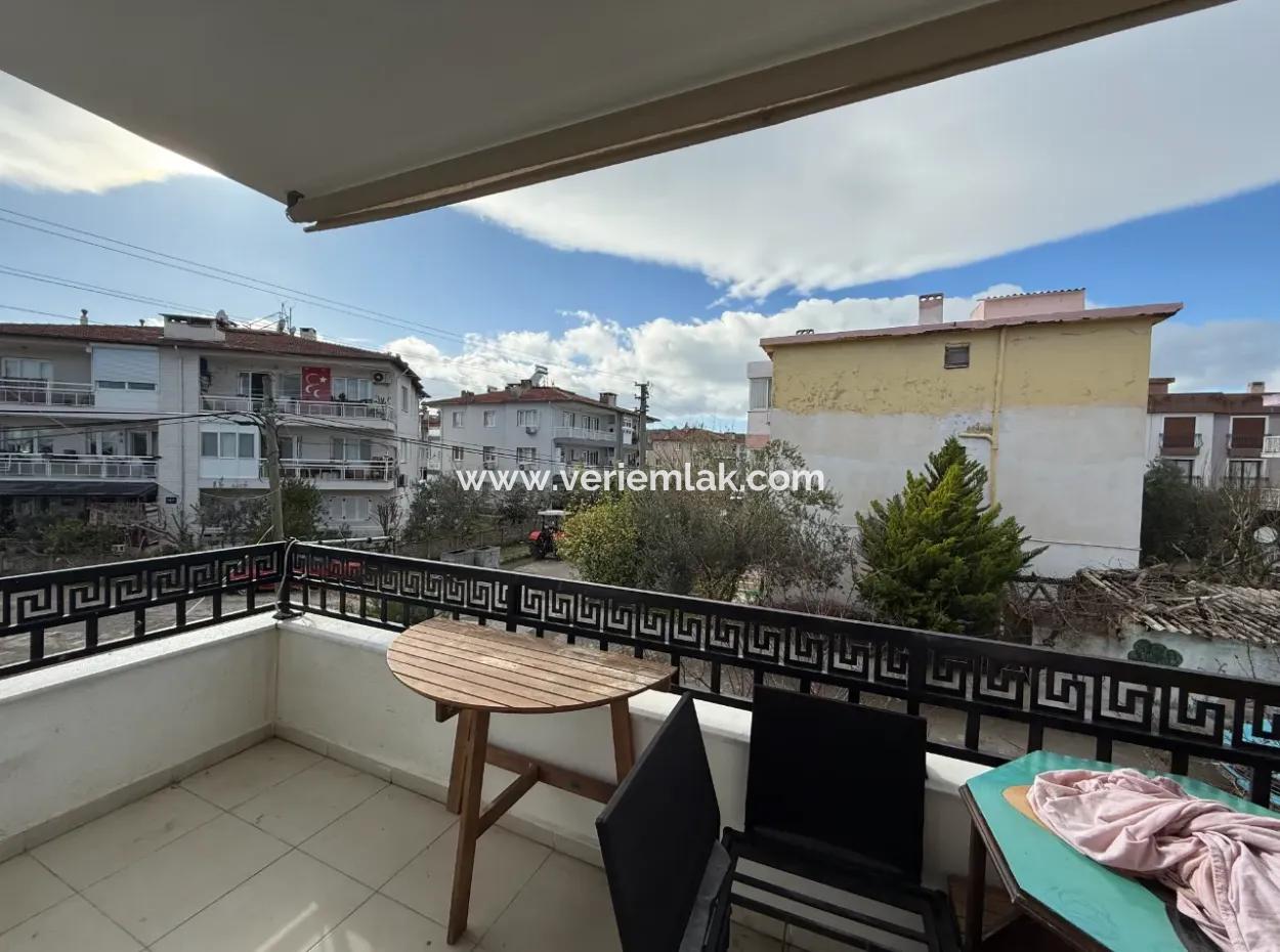 Seferihisar Sığacık’ta Marinaya Ve Kaleiçi’ne Yakın Kiralık Eşyalı 2+1 Daire