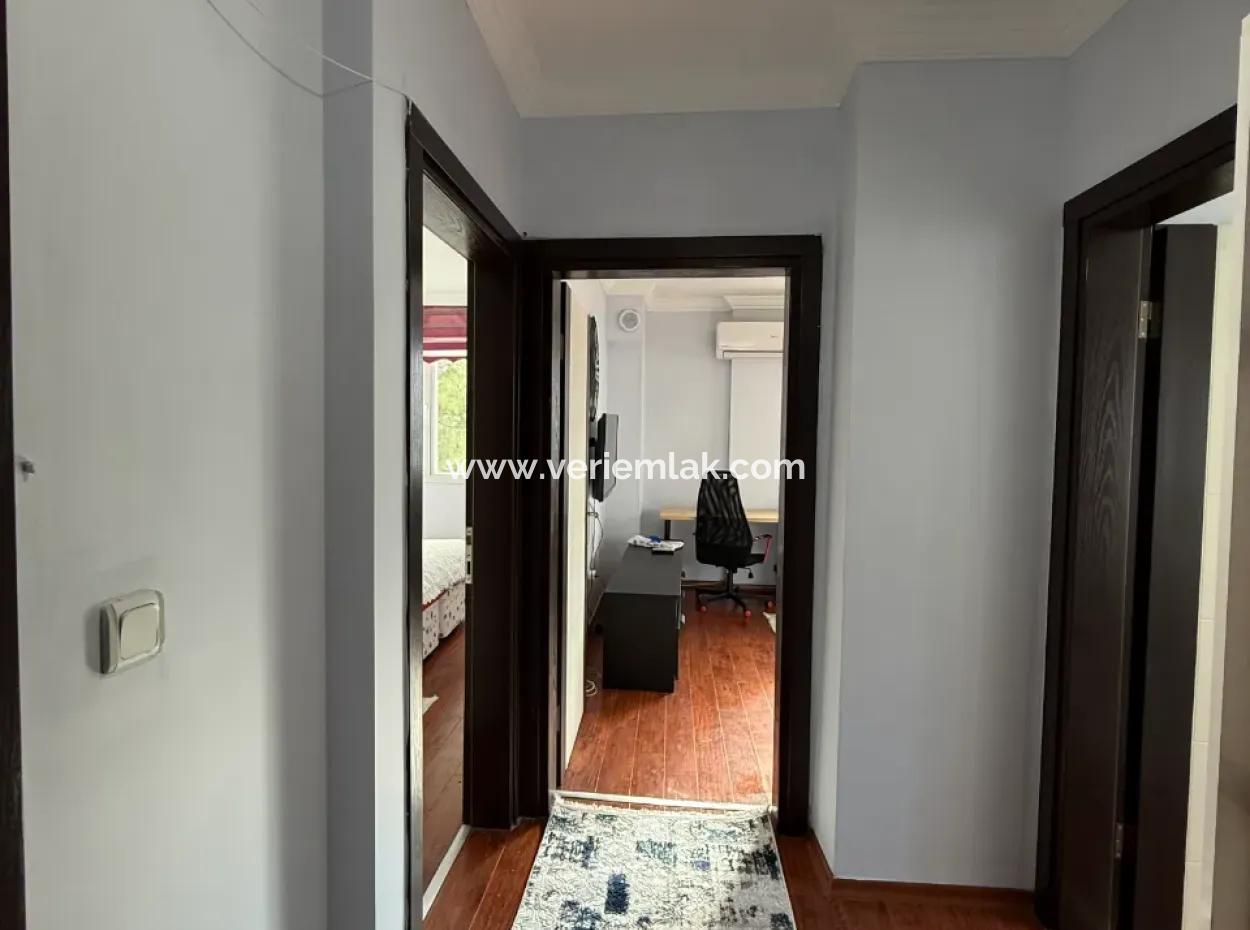 Seferihisar Sığacık’ta Marinaya Ve Kaleiçi’ne Yakın Kiralık Eşyalı 2+1 Daire