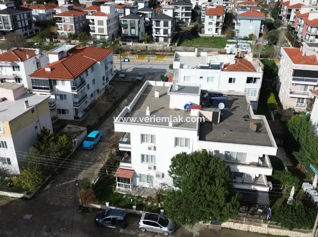 Seferihisar Sığacık’ta Marinaya Ve Kaleiçi’ne Yakın Kiralık Eşyalı 2+1 Daire
