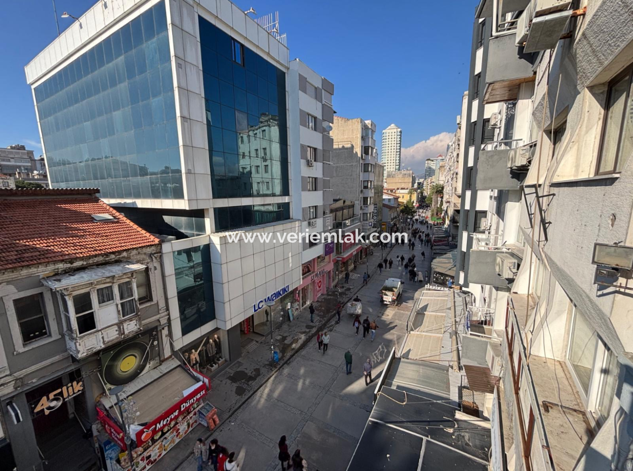 Alsancak Kıbrıs Şehitleri Caddesi Ambar'ın Üstü 3.Kat Kiralık Ofis/Büro