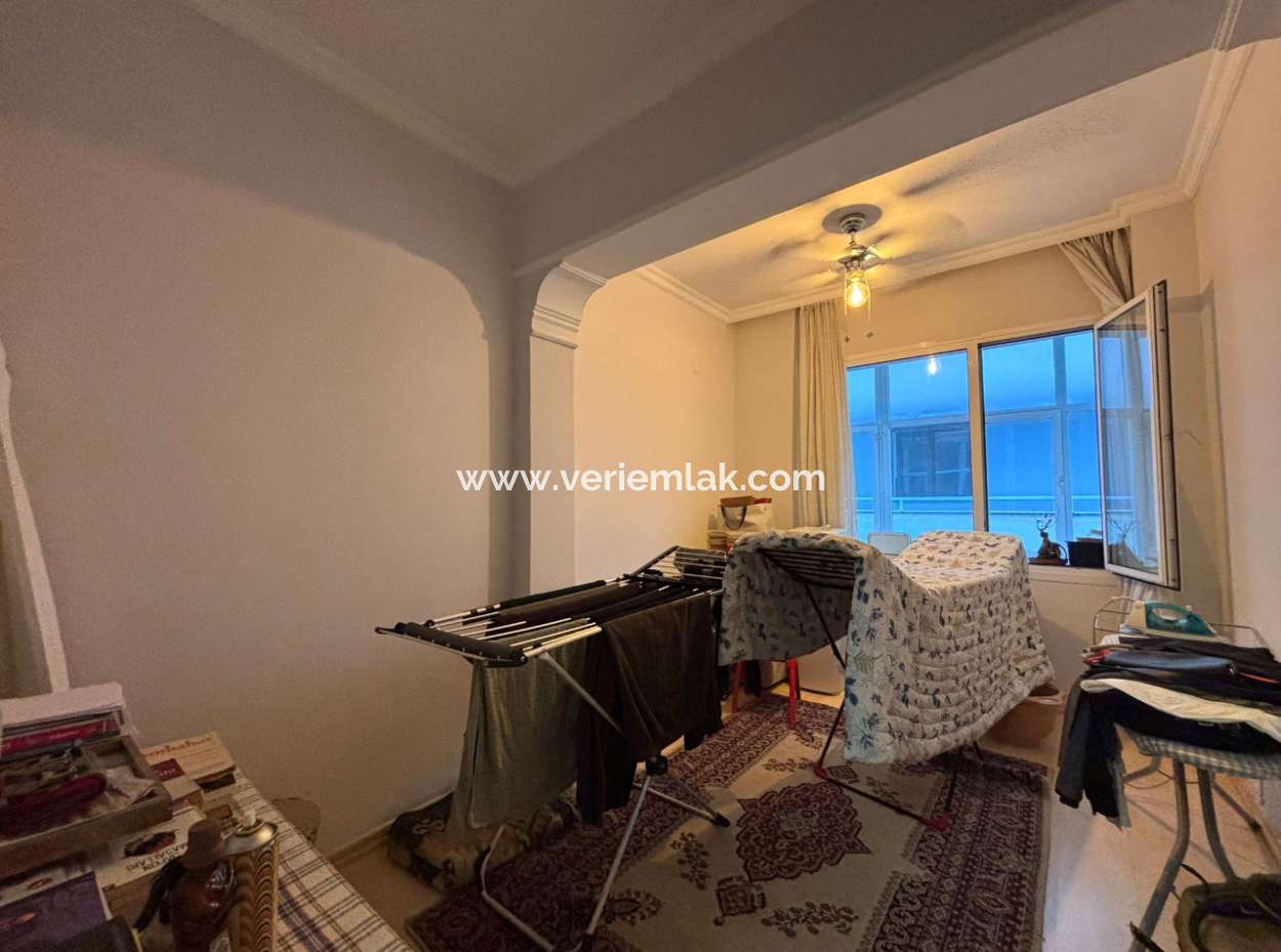 Alsancak Libas Yakını Otoparklı 2. Kat Kombili 3+1 Kiralık Daire!