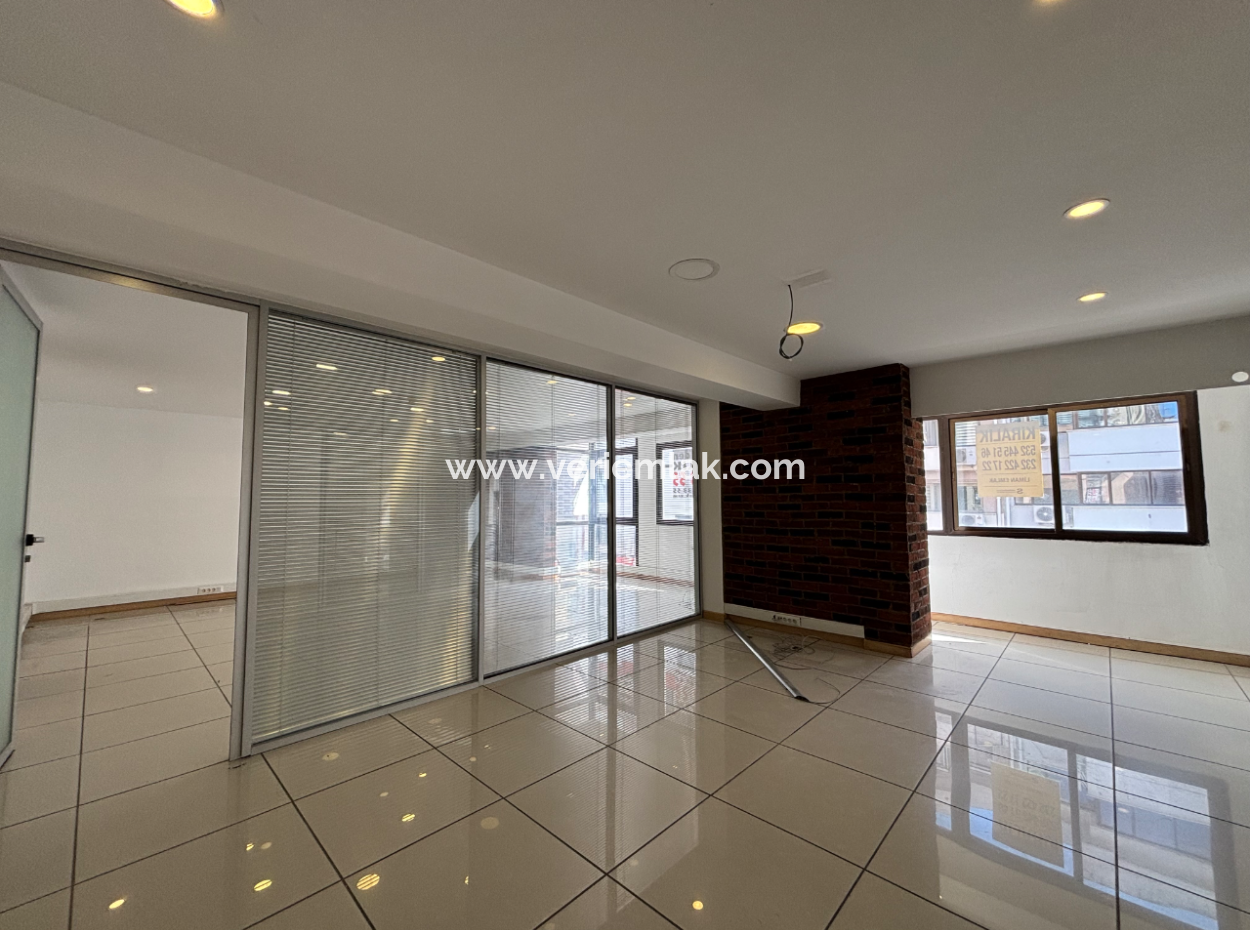 Alsancak Kıbrıs Şehitleri Tam Kat 225M2 4.Kat Kiralık İş Yeri