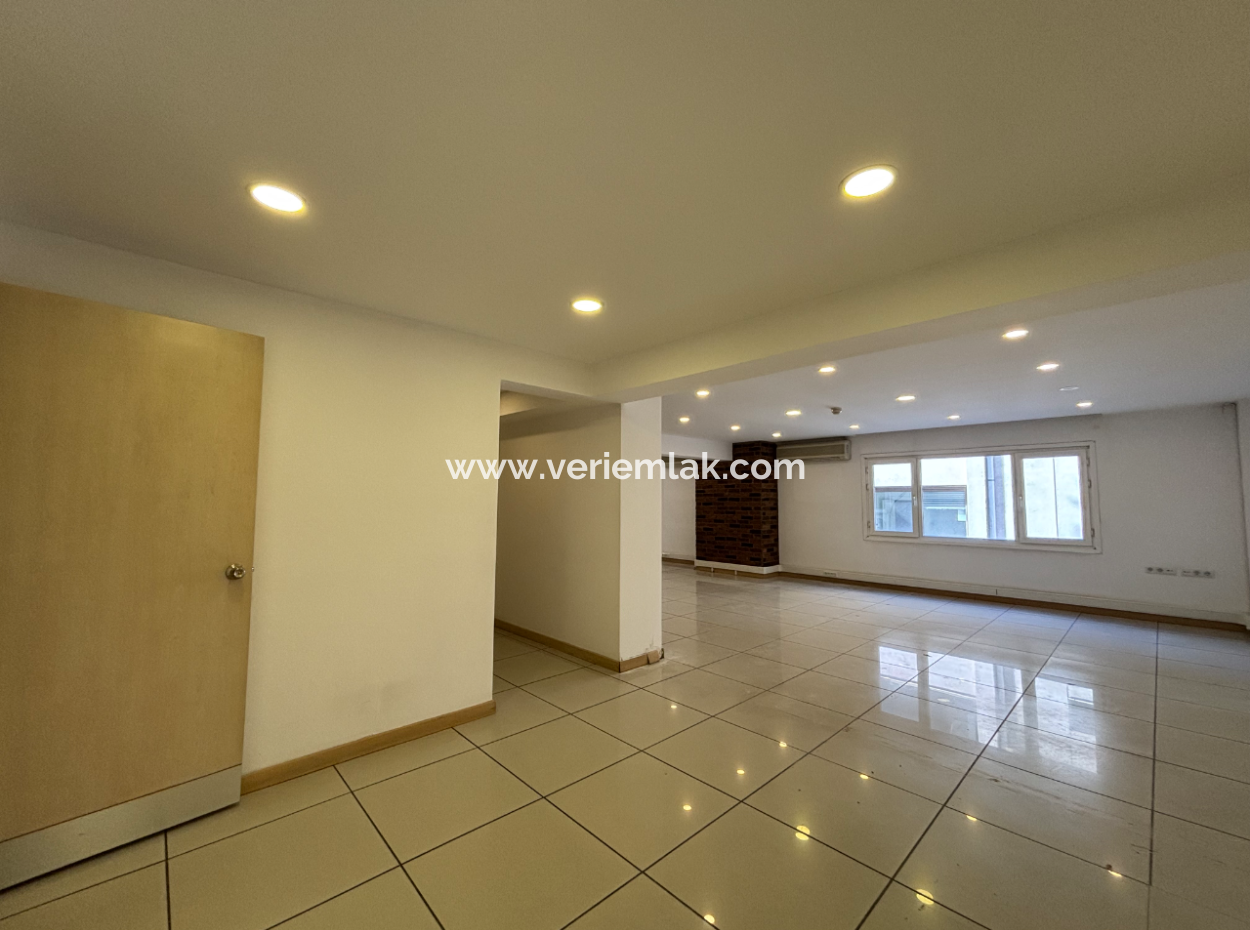 Alsancak Kıbrıs Şehitleri Tam Kat 225M2 4.Kat Kiralık İş Yeri