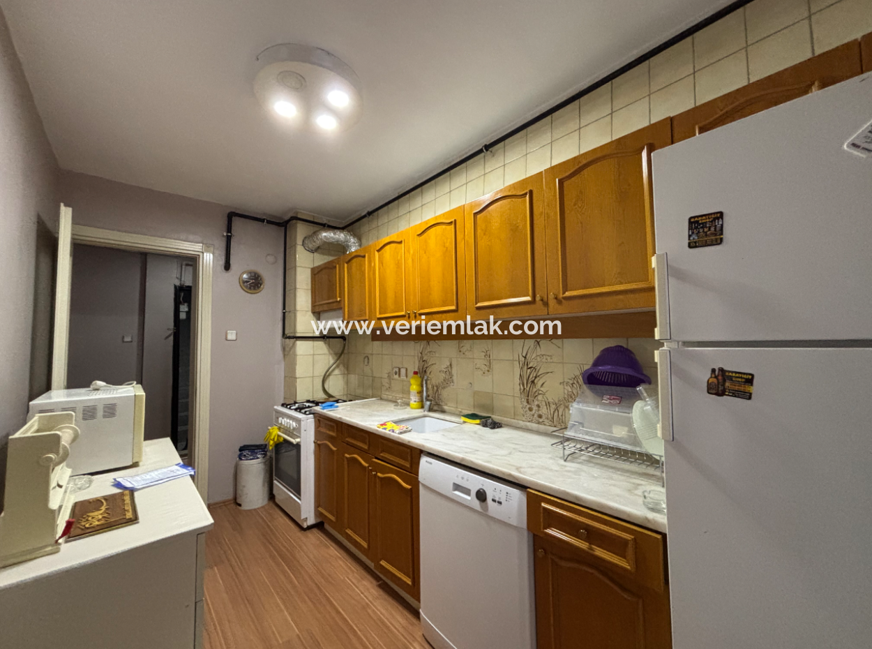 Alsancak Gazi Hastanesi Yakını 3+1 Eşyalı Kombili 2.Kat Kiralık Daire