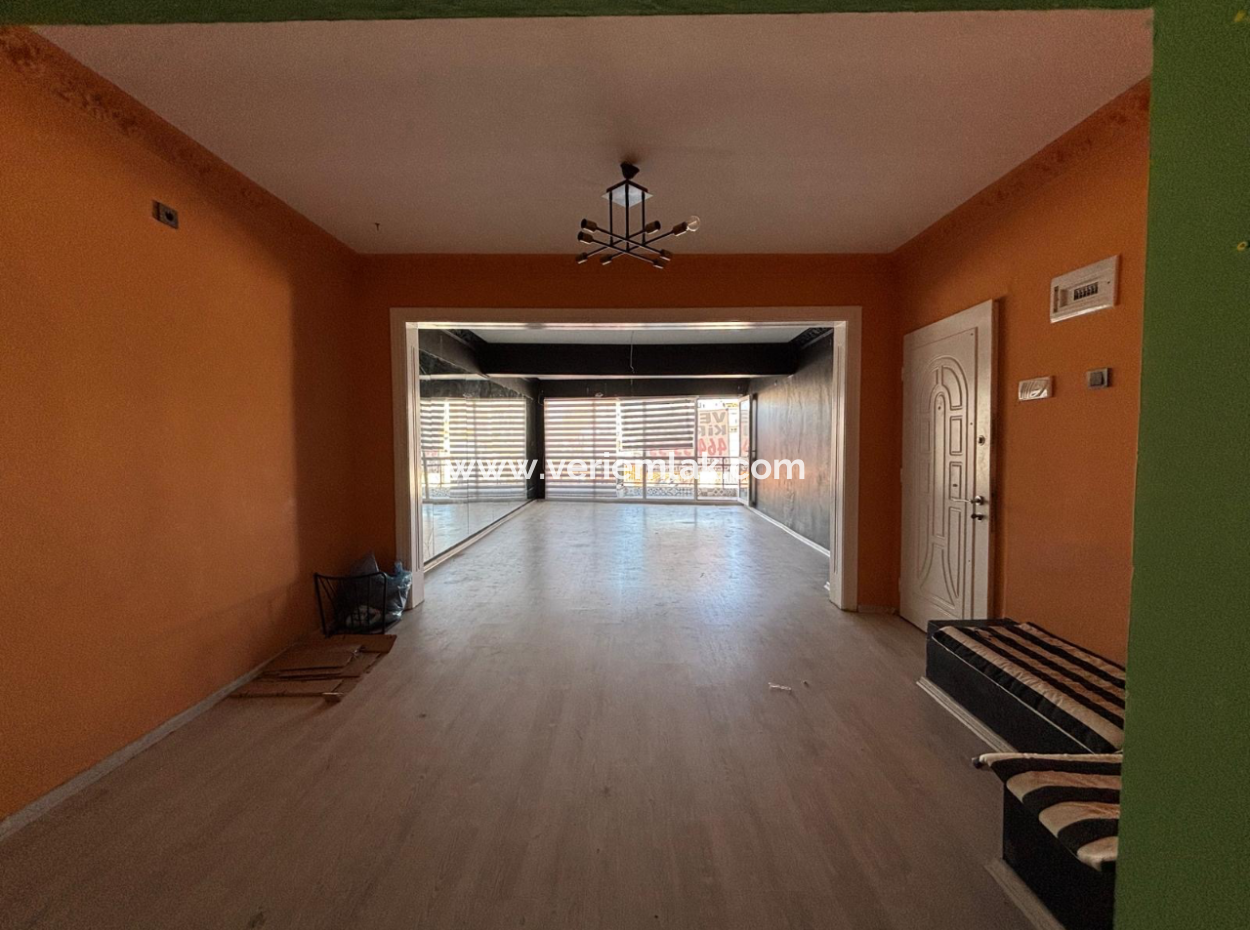 Alsancak Kıbrıs Şehitleri Caddesi Üzerinde 2+1 Büro/Ofis