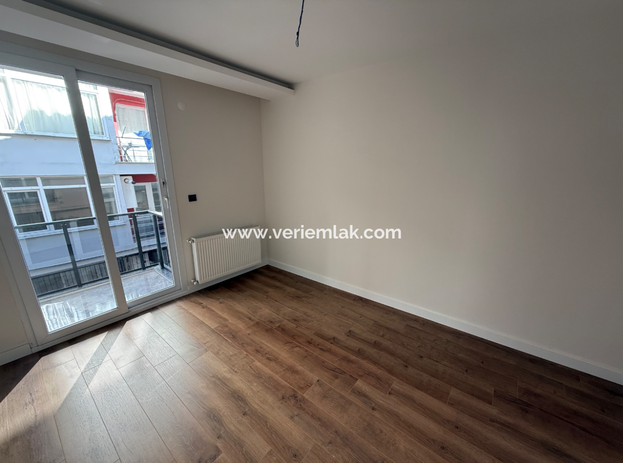 İnönü Cd Yakınında Necatibey Ortaokulu Karşısı Full Tadilatlı Ara Kat