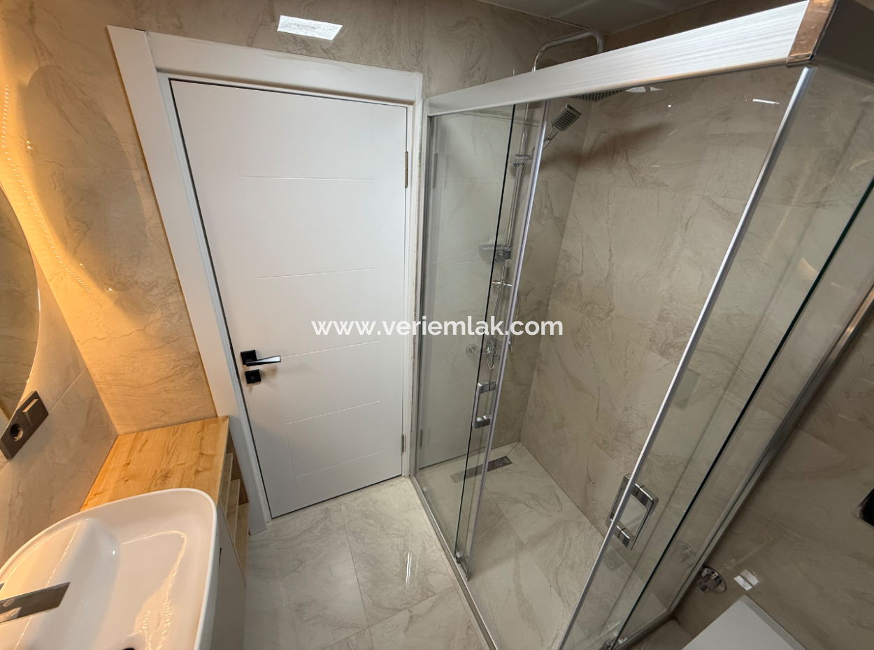 İnönü Cd Yakınında Necatibey Ortaokulu Karşısı Full Tadilatlı Ara Kat